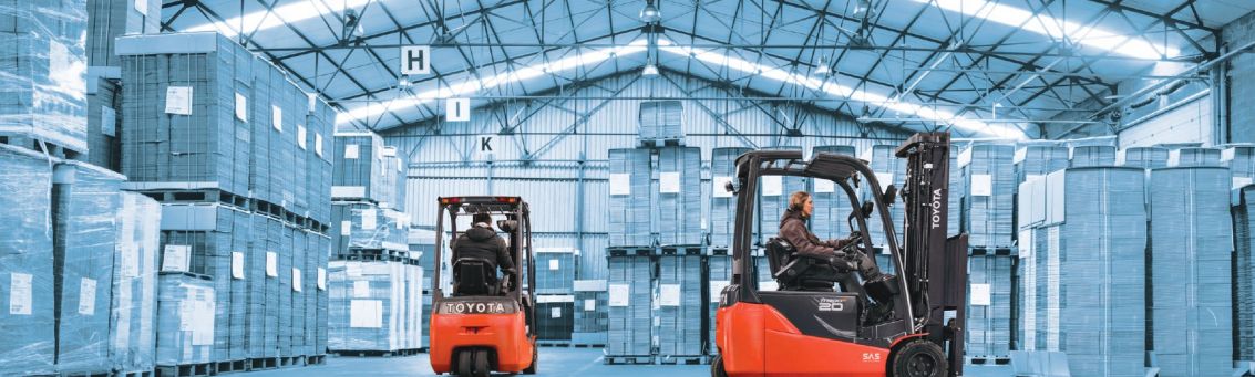 Lima Keunggulan Toyota Forklif...